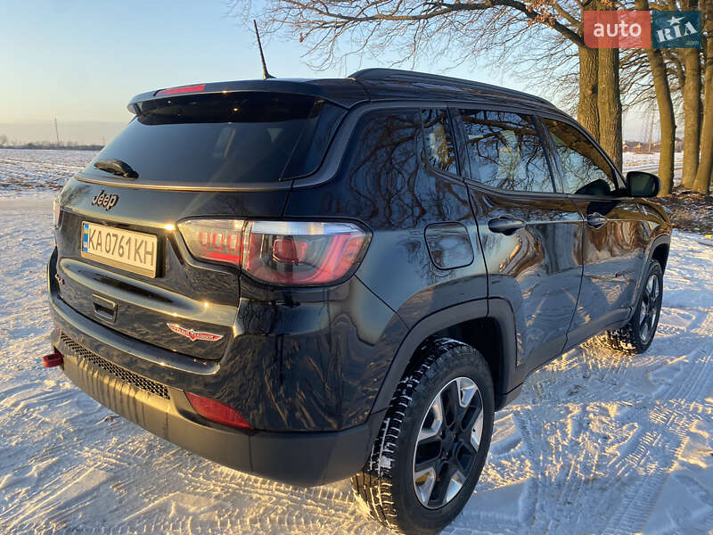 Внедорожник / Кроссовер Jeep Compass 2018 в Киеве