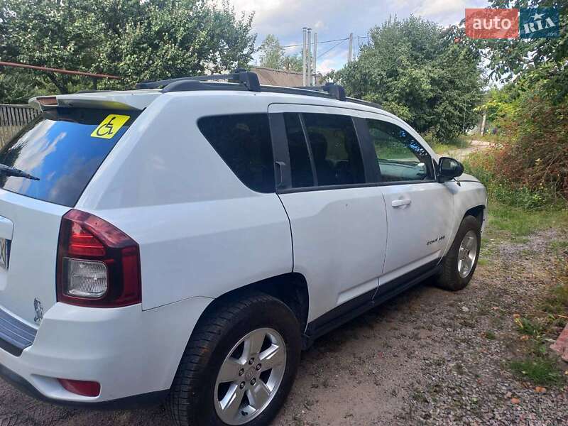 Позашляховик / Кросовер Jeep Compass 2014 в Запоріжжі фото 5 Позашляховик / Кросовер Jeep Compass 2014 в Запоріжжі