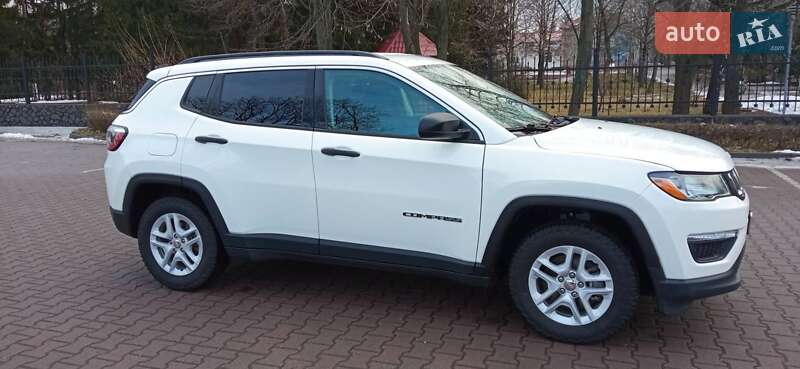 Внедорожник / Кроссовер Jeep Compass 2019 в Миргороде