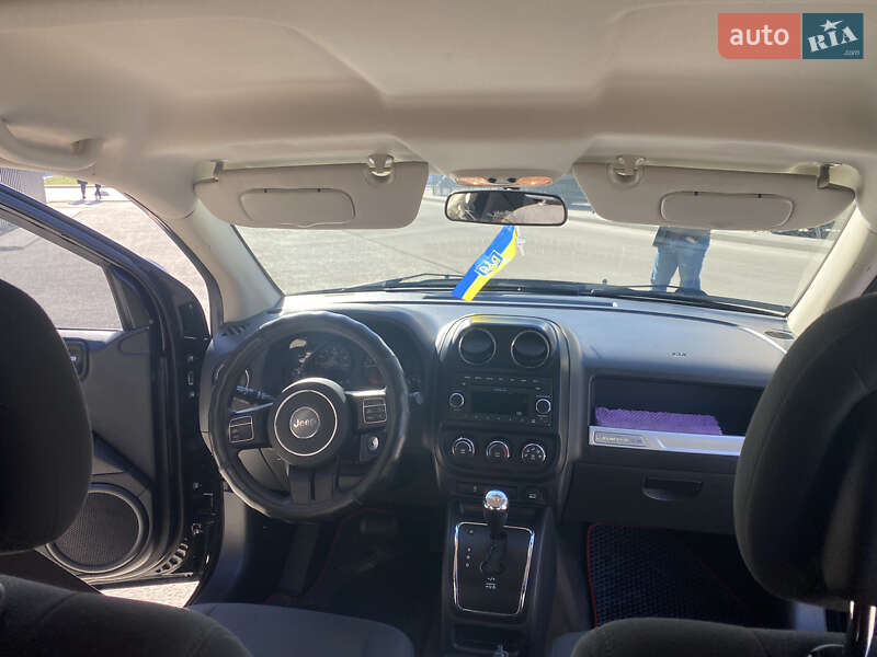 Позашляховик / Кросовер Jeep Compass 2013 в Хмільнику