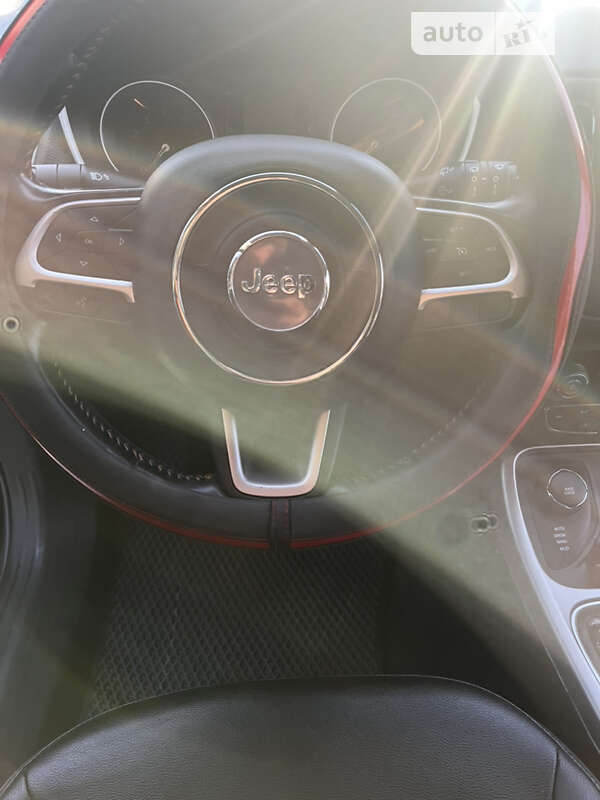 Внедорожник / Кроссовер Jeep Compass 2019 в Стрые