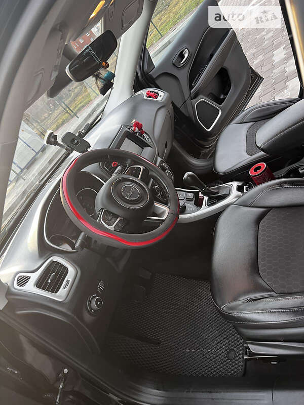 Внедорожник / Кроссовер Jeep Compass 2019 в Стрые