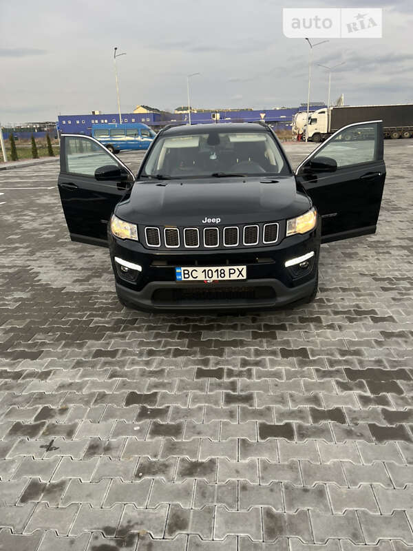 Внедорожник / Кроссовер Jeep Compass 2019 в Стрые