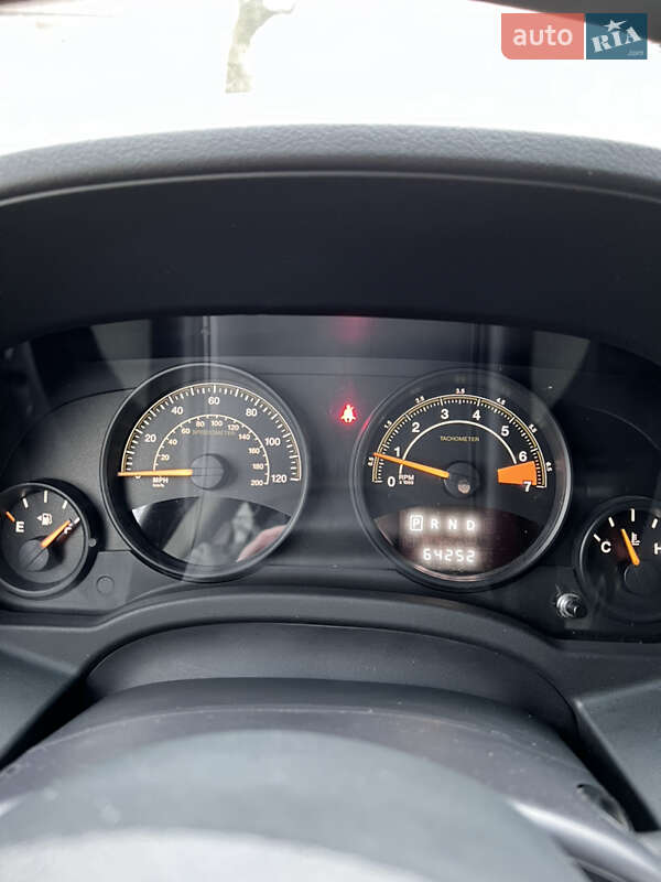 Внедорожник / Кроссовер Jeep Compass 2013 в Фастове