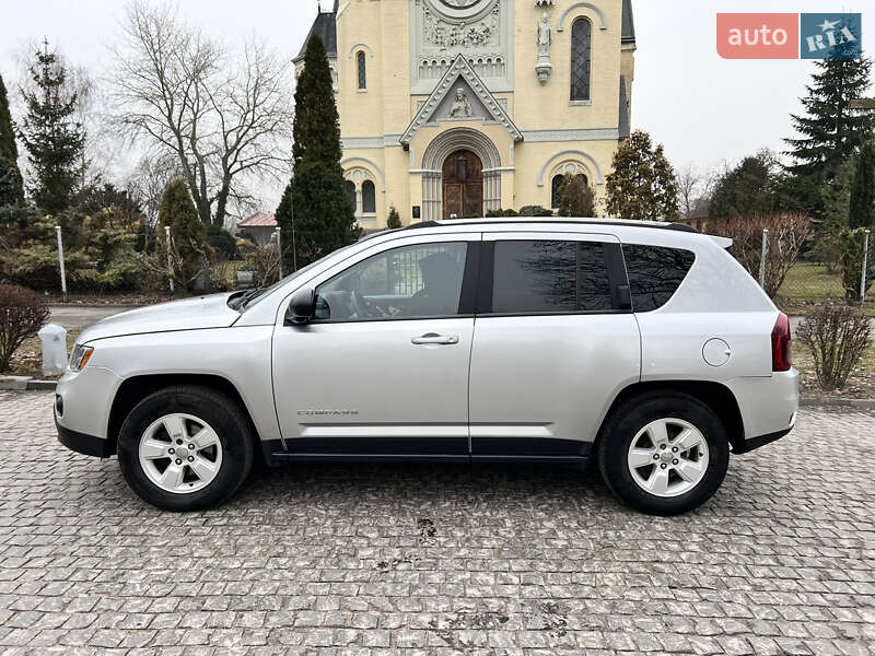 Внедорожник / Кроссовер Jeep Compass 2013 в Фастове
