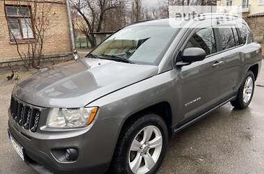 Позашляховик / Кросовер Jeep Compass 2011 в Києві