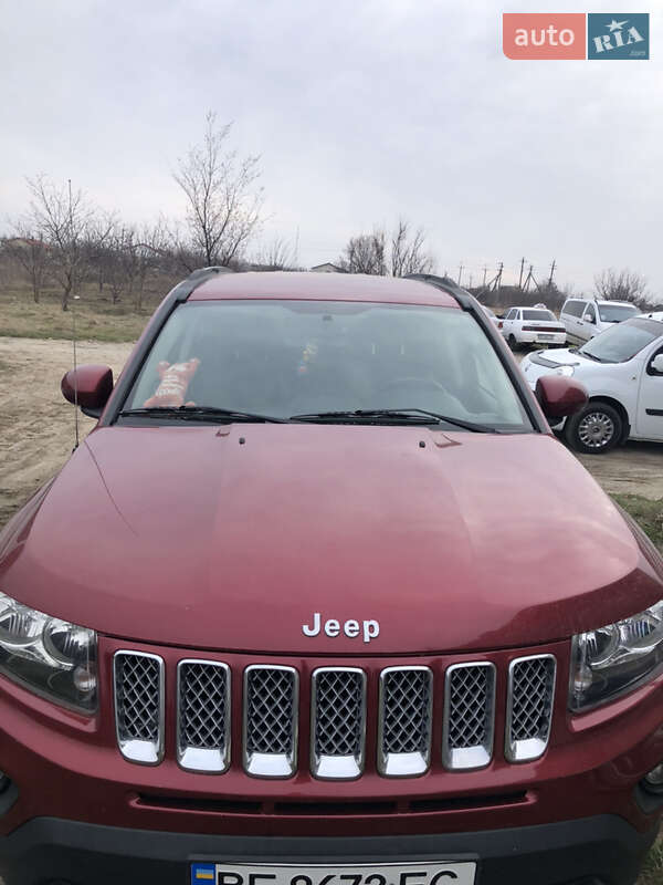 Внедорожник / Кроссовер Jeep Compass 2016 в 