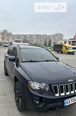 Внедорожник / Кроссовер Jeep Compass 2014 в Черноморске