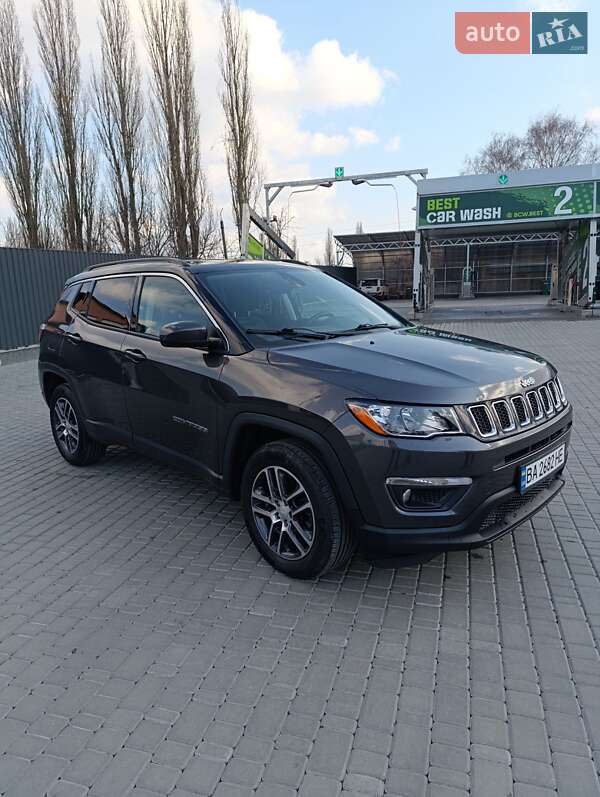 Позашляховик / Кросовер Jeep Compass 2017 в Кропивницькому