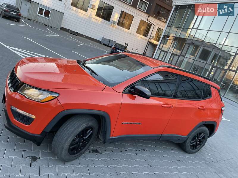 Внедорожник / Кроссовер Jeep Compass 2018 в Хмельницком