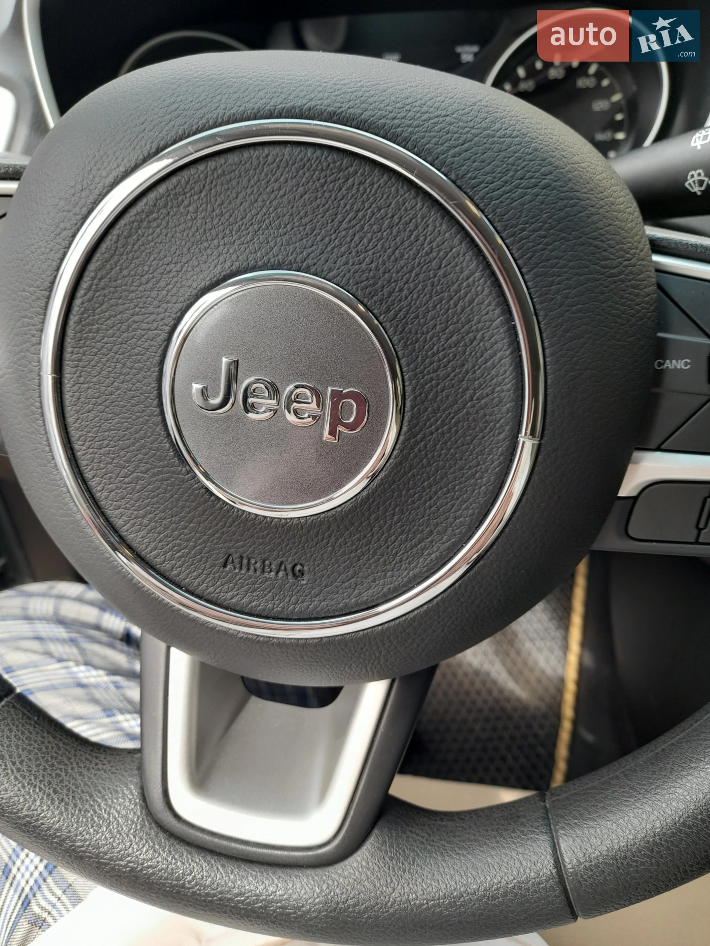 2017 Jeep Compass - мініатюра 13