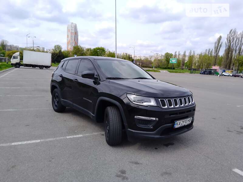 Позашляховик / Кросовер Jeep Compass 2017 в Києві