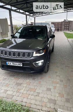 Внедорожник / Кроссовер Jeep Compass 2019 в Харькове