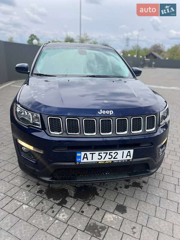 Внедорожник / Кроссовер Jeep Compass 2019 в Долине