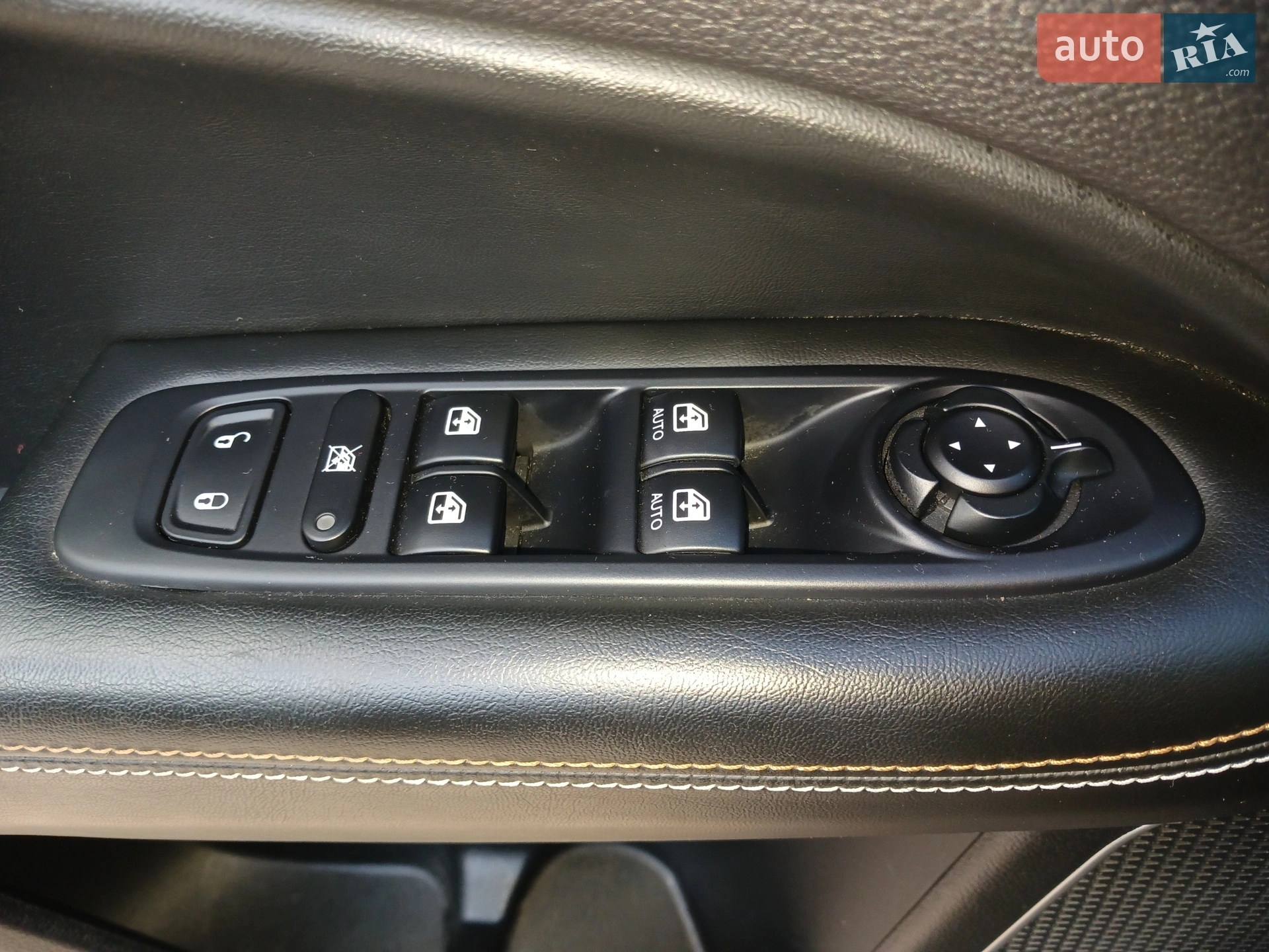 2019 Jeep Compass - мініатюра 18