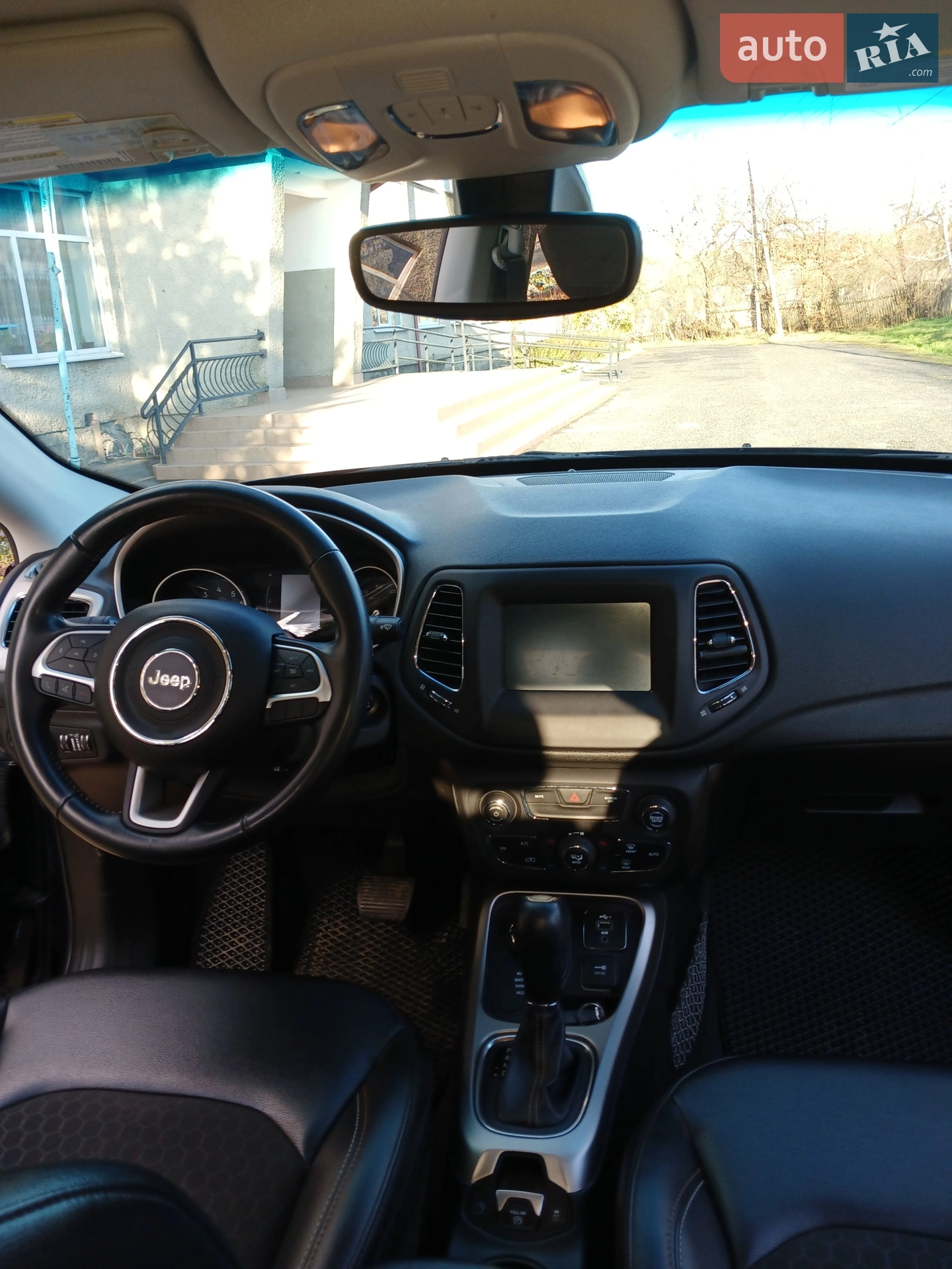 2019 Jeep Compass - мініатюра 21