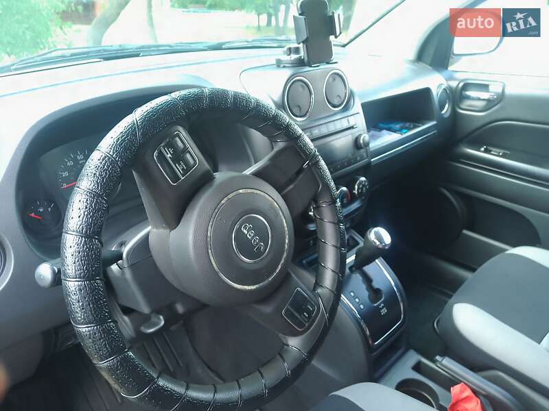 Внедорожник / Кроссовер Jeep Compass 2011 в Харькове