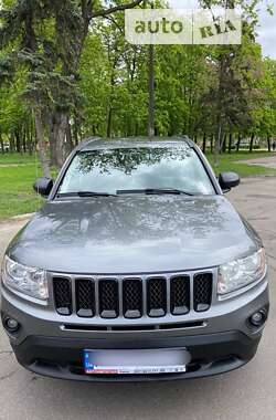 Внедорожник / Кроссовер Jeep Compass 2012 в Киеве