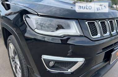 Внедорожник / Кроссовер Jeep Compass 2017 в Запорожье