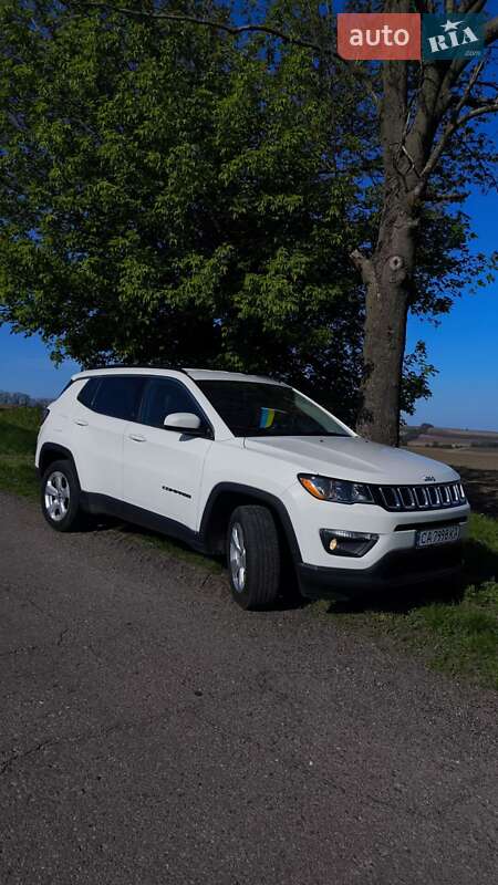 Позашляховик / Кросовер Jeep Compass 2017 в Черкасах