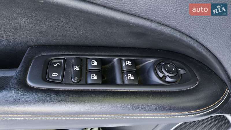 Позашляховик / Кросовер Jeep Compass 2017 в Черкасах