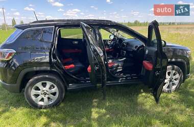Внедорожник / Кроссовер Jeep Compass 2017 в Кагарлыке