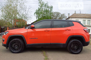 Внедорожник / Кроссовер Jeep Compass 2017 в Николаеве