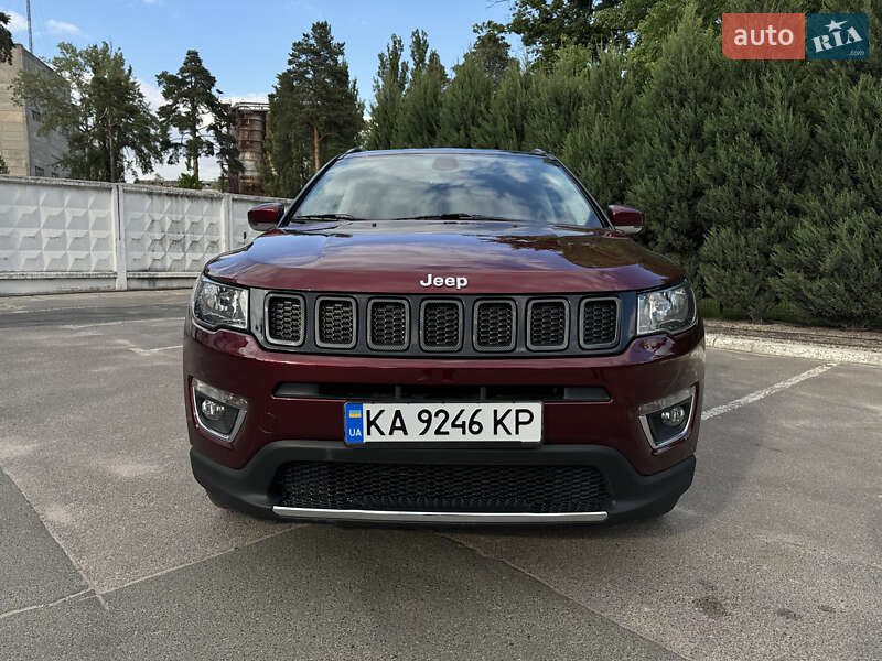 Внедорожник / Кроссовер Jeep Compass 2020 в Киеве