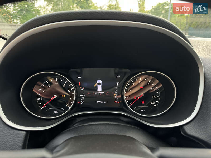 Внедорожник / Кроссовер Jeep Compass 2020 в Киеве