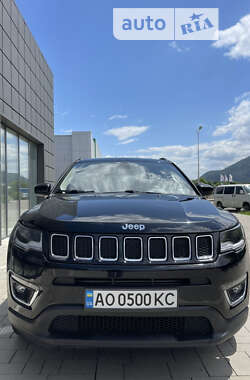 Внедорожник / Кроссовер Jeep Compass 2017 в Тячеве