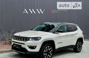 Внедорожник / Кроссовер Jeep Compass 2018 в 