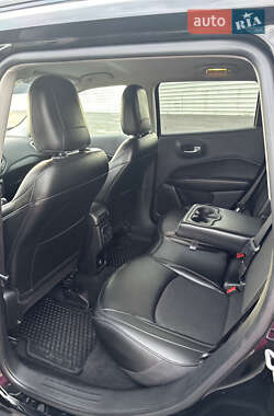 Внедорожник / Кроссовер Jeep Compass 2021 в 