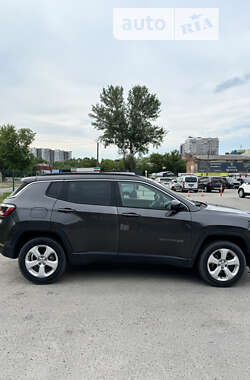 Внедорожник / Кроссовер Jeep Compass 2017 в Виннице