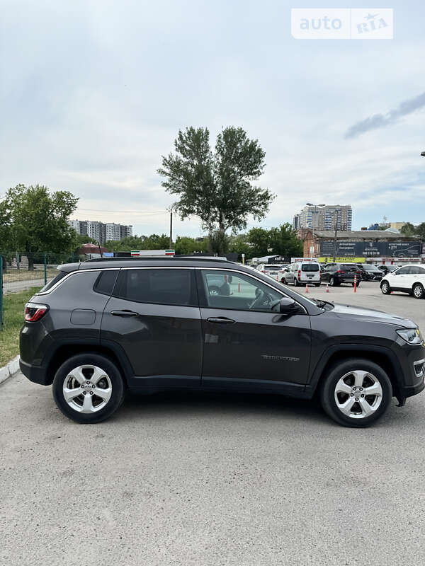 Внедорожник / Кроссовер Jeep Compass 2017 в Виннице