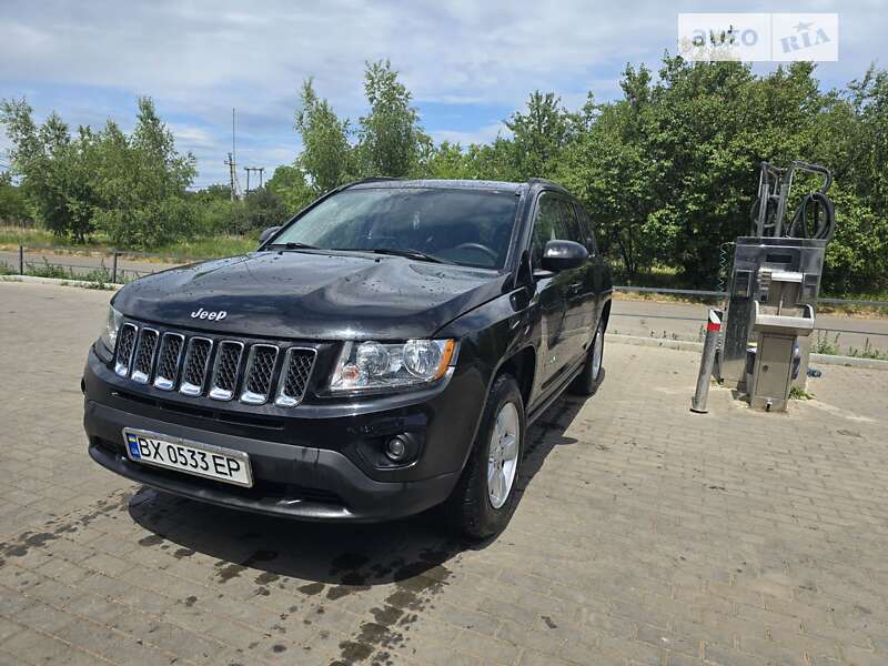 Внедорожник / Кроссовер Jeep Compass 2012 в Краматорске
