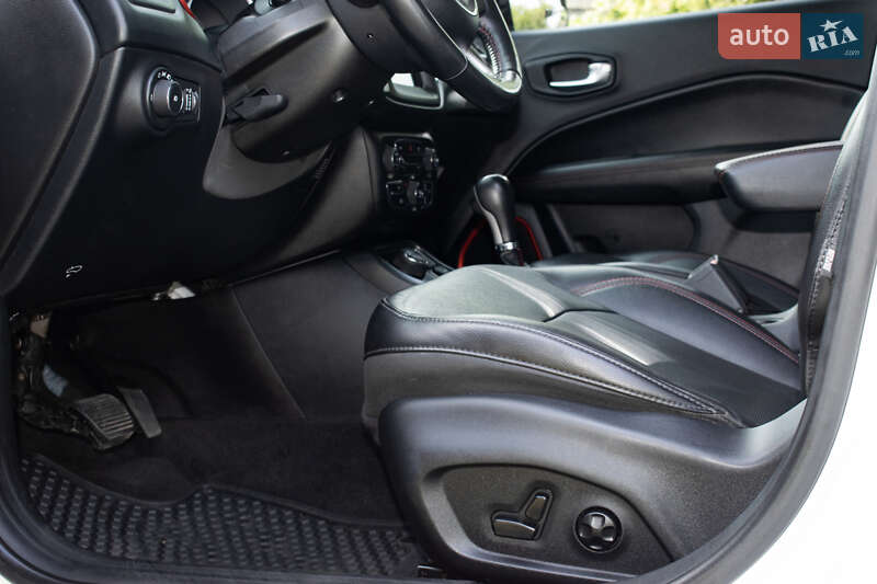 Позашляховик / Кросовер Jeep Compass 2019 в Дніпрі