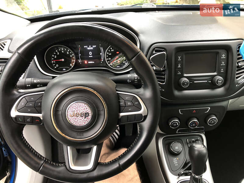 Внедорожник / Кроссовер Jeep Compass 2017 в Сумах