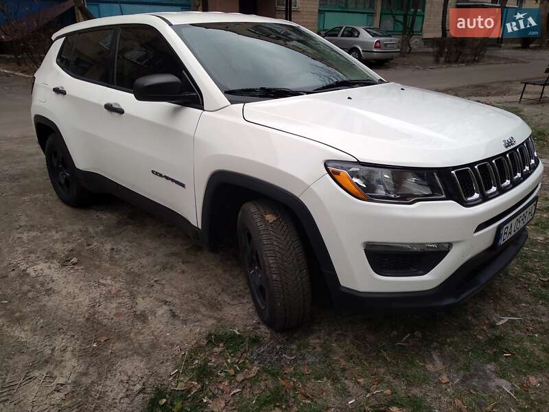 Внедорожник / Кроссовер Jeep Compass 2017 в Александрие фото 2 Внедорожник / Кроссовер Jeep Compass 2017 в Александрие