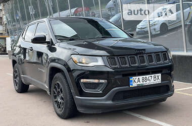 Внедорожник / Кроссовер Jeep Compass 2018 в Киеве