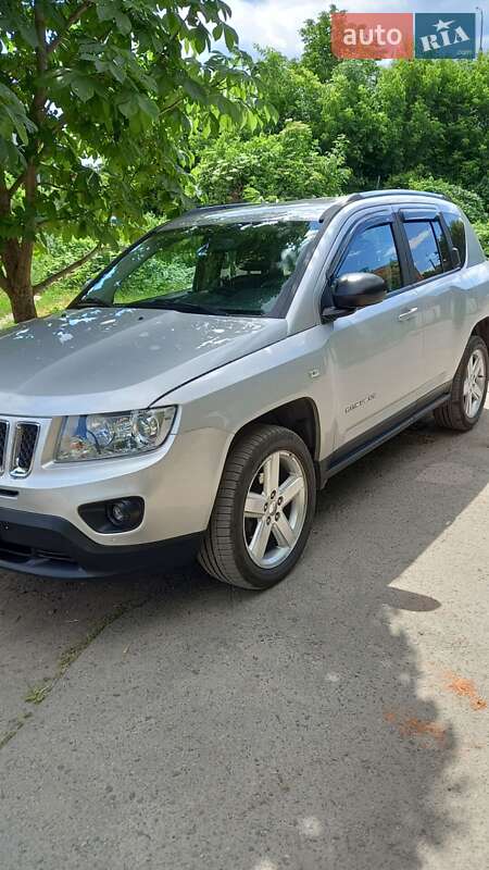Внедорожник / Кроссовер Jeep Compass 2011 в Белой Церкви