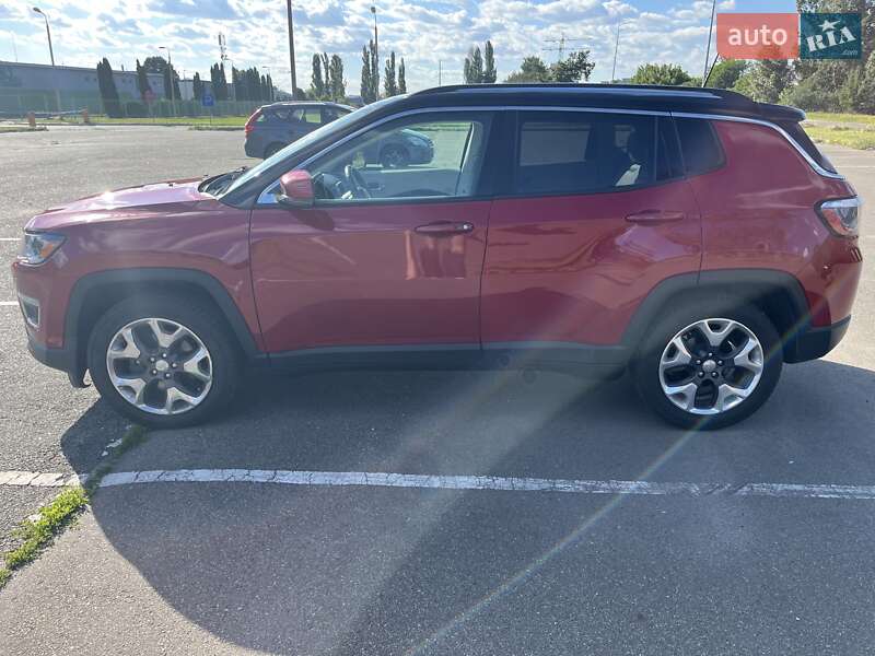 Внедорожник / Кроссовер Jeep Compass 2018 в Киеве