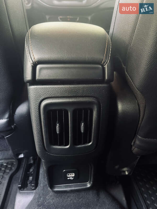 Внедорожник / Кроссовер Jeep Compass 2017 в Подольске