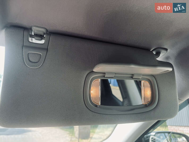 Внедорожник / Кроссовер Jeep Compass 2017 в Подольске