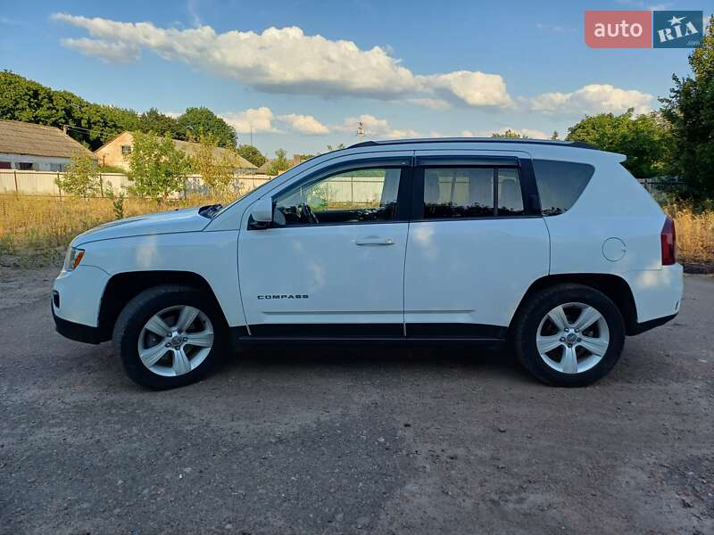 Позашляховик / Кросовер Jeep Compass 2016 в Умані