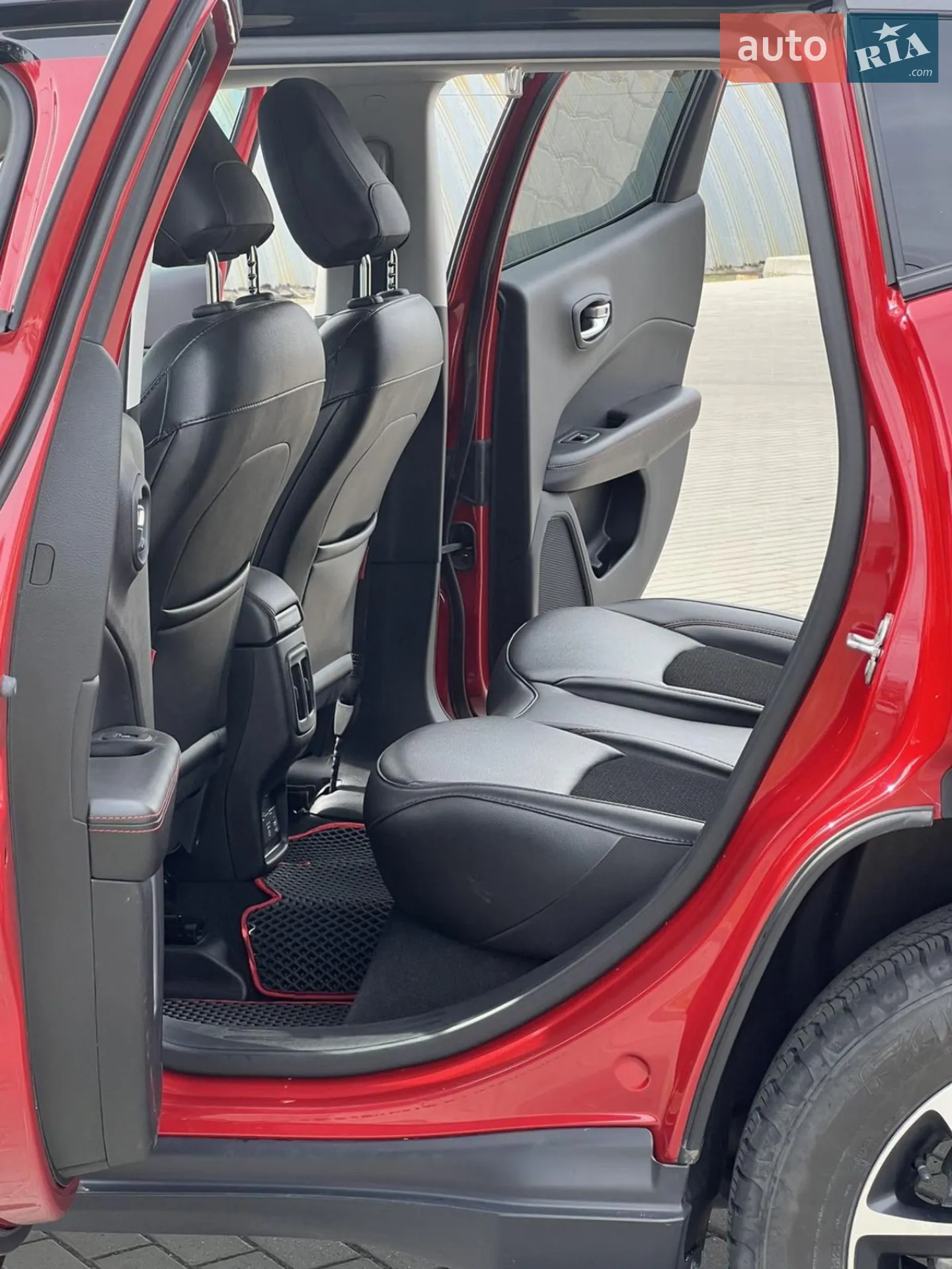 2020 Jeep Compass - мініатюра 34