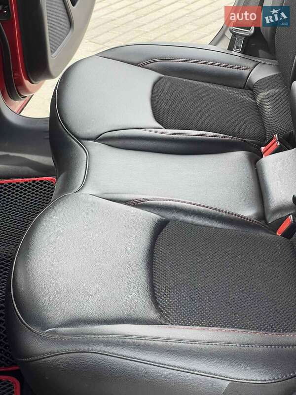 Внедорожник / Кроссовер Jeep Compass 2020 в Житомире фото 36 Внедорожник / Кроссовер Jeep Compass 2020 в Житомире