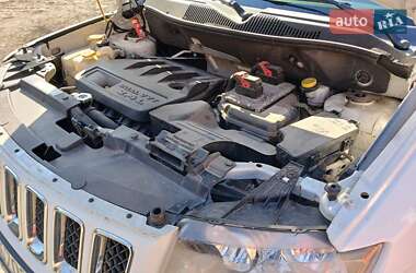 Внедорожник / Кроссовер Jeep Compass 2013 в Чернигове