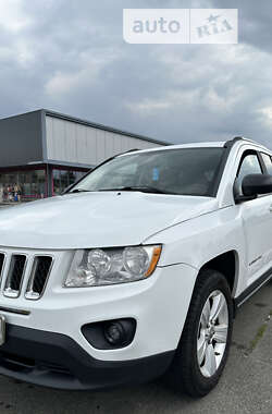 Внедорожник / Кроссовер Jeep Compass 2011 в Киеве