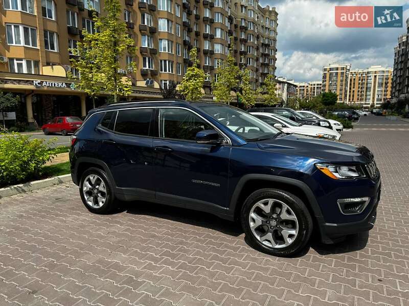 Позашляховик / Кросовер Jeep Compass 2019 в Черкасах