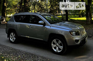 Внедорожник / Кроссовер Jeep Compass 2015 в Виннице